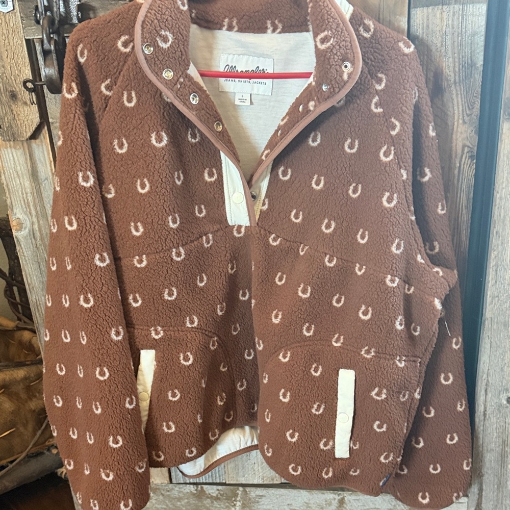 Wrangler Brown Fleece Jacket with Horseshoe Design